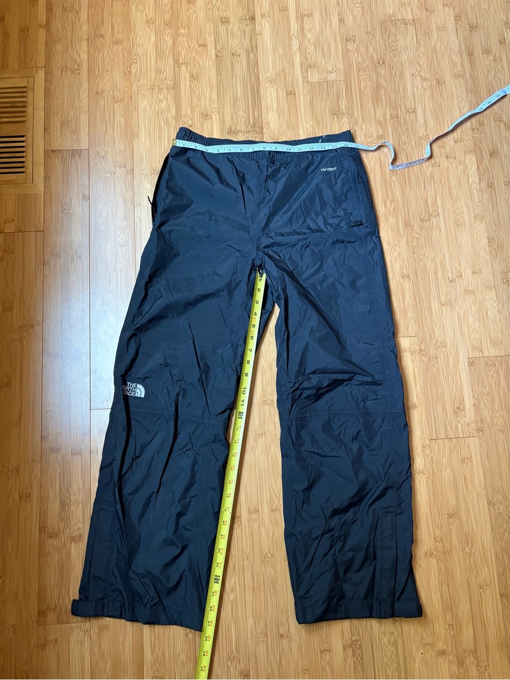 The North Face HyVent Rain Pants -NWOT